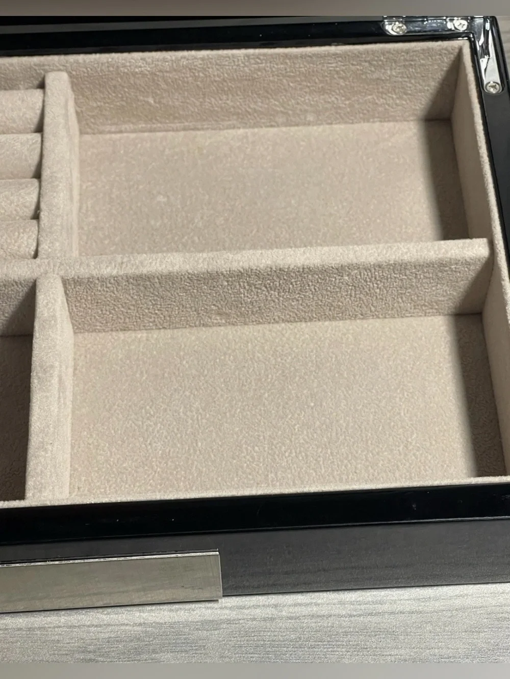 Jewelry Box w/ Lined Interior • Black - Trinket